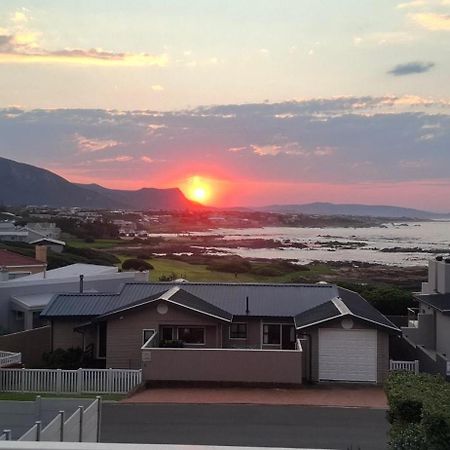 Pik 'N Wyntjie Lägenhet Gansbaai Exteriör bild
