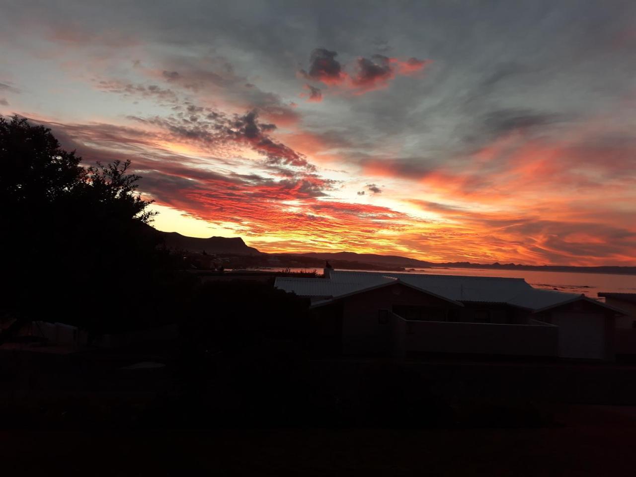 Pik 'N Wyntjie Lägenhet Gansbaai Exteriör bild